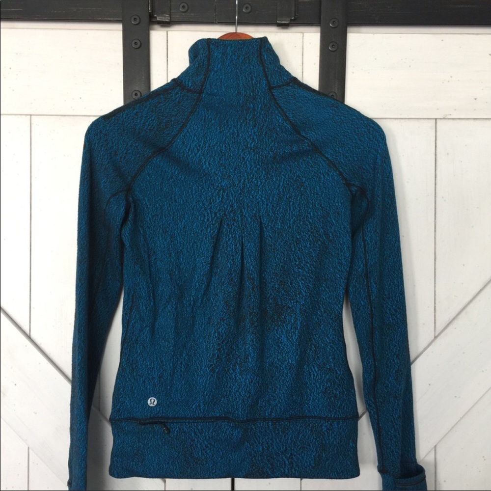Reflective luluemon quarter zip - Picture 5 of 7
